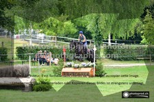 ref. photo 3274816