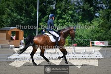 ref. photo 3689956