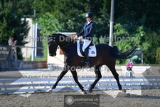 ref. photo 3690092