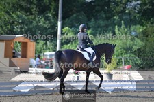 ref. photo 3690544