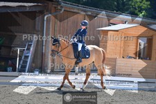 ref. photo 3692076