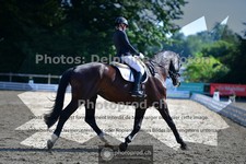 ref. photo 3692935