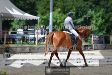 ref. photo 3693174