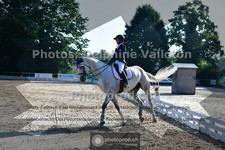 ref. photo 3693735