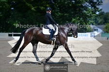 ref. photo 3694408
