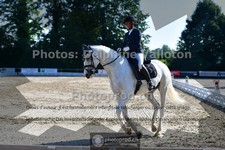 ref. photo 3694491