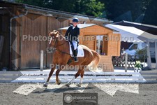 ref. photo 3694552