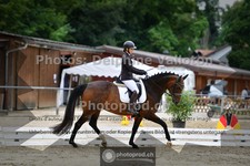 ref. photo 3700340