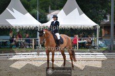 ref. photo 3701063