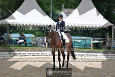 ref. photo 3701826