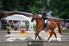 ref. photo 3701850