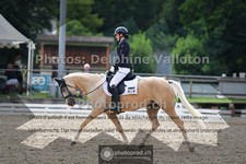 ref. photo 3701909