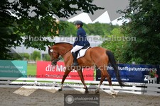 ref. photo 3702838