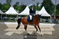 ref. photo 3702873