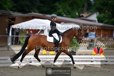 ref. photo 3703040