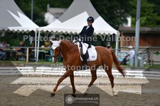 ref. photo 3704007