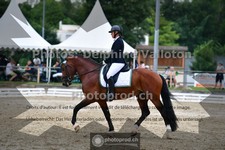 ref. photo 3704186
