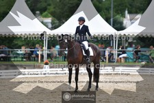 ref. photo 3704490