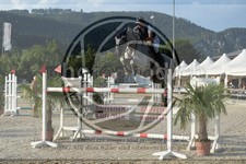 ref. photo 3687779