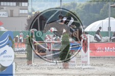 ref. photo 3687994