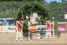 ref. photo 3695008