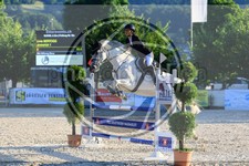 ref. photo 3695010