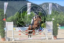 ref. photo 3695335