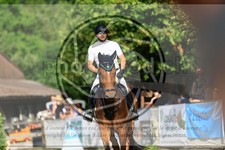 ref. photo 3695372