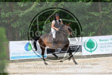 ref. photo 3696983