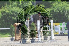 ref. photo 3610787