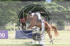 ref. photo 3706085