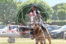 ref. photo 3706089