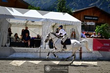 ref. photo 3710745