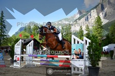 ref. photo 3710898