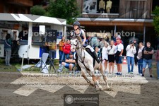 ref. photo 3711715