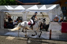 ref. photo 3714052