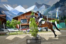 ref. photo 3718002