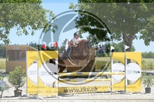 ref. photo 3684292