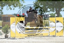 ref. photo 3685999