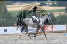 ref. photo 3715711