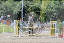 ref. photo 3773005