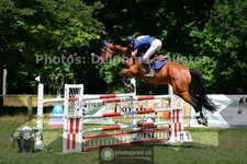 ref. photo 3673002