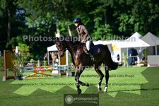 ref. photo 3674001