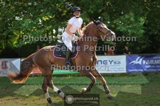 ref. photo 3680359