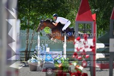 ref. photo 3318003