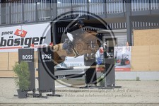 ref. photo 3516907