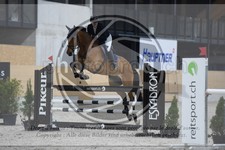 ref. photo 3516998